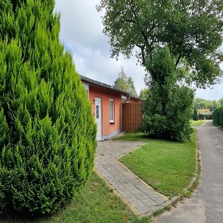 Tatil Evi Reihenhaus Mit Terrasse Am Gross Labenzer Klein Labenz