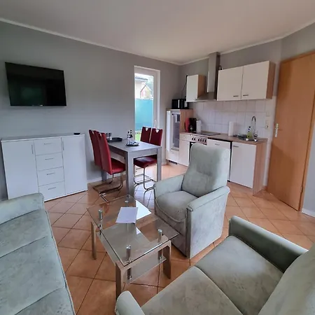 Ferienhaus Reihenhaus Mit Terrasse Am Gross Labenzer